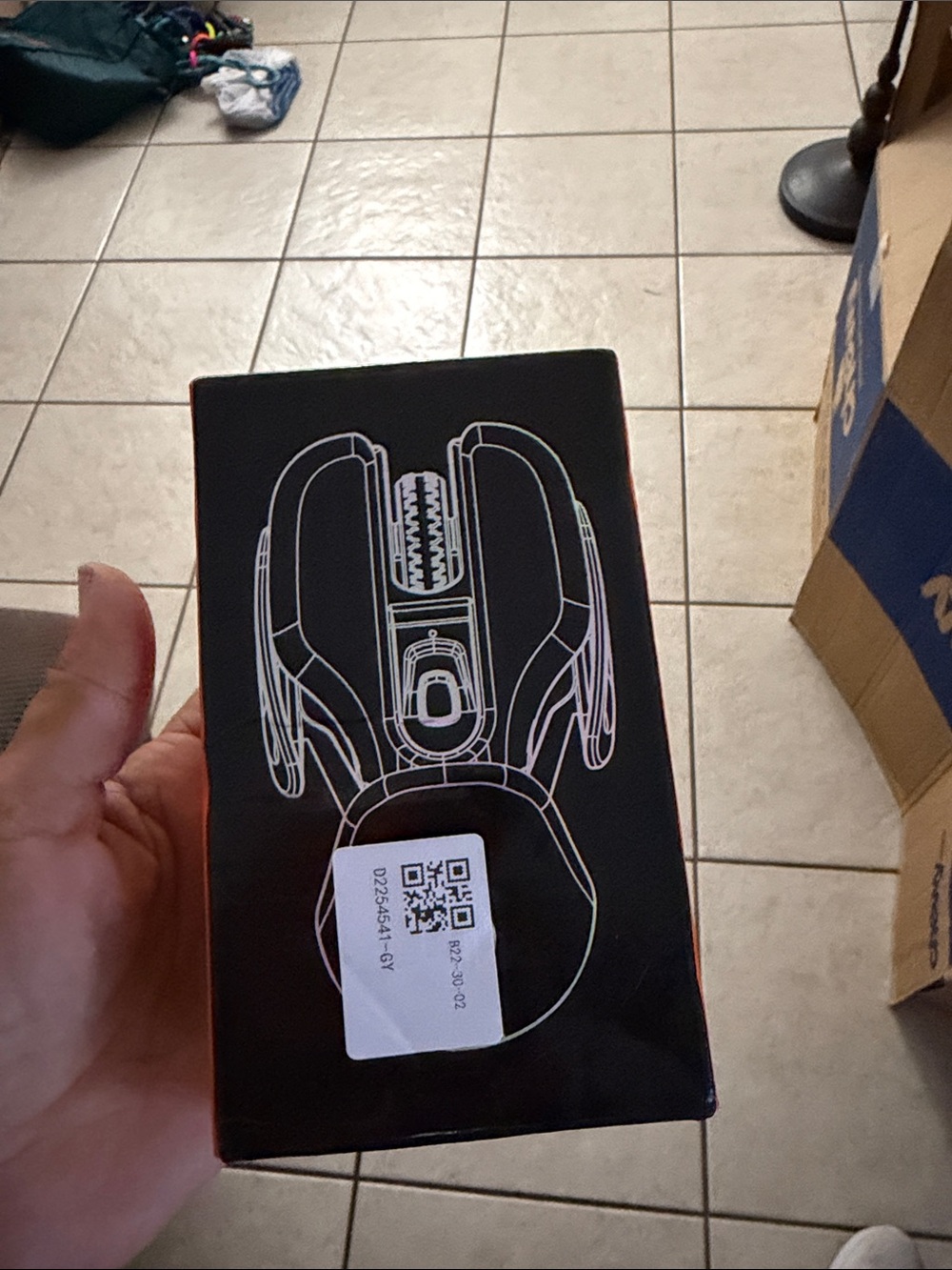 Source Unknown Black and Orange Wireless Gaming Mouse - Boxed